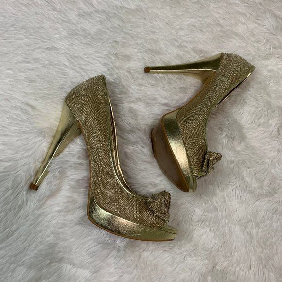 Zara Gold Heels with Bow Detail - Picture 4 of 8